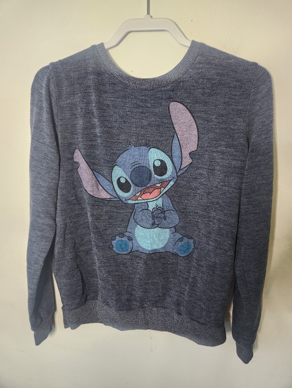 Disney Womens Stitch Long Sleeve Top Size Small